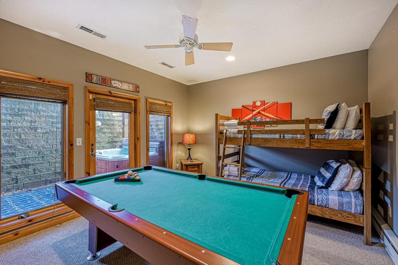 Roze Creek Villa МакХенри Екстериор снимка