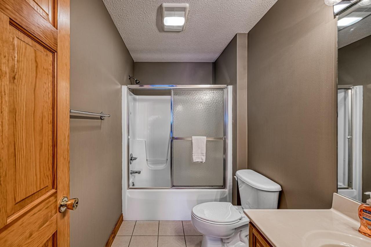 Roze Creek Villa МакХенри Екстериор снимка